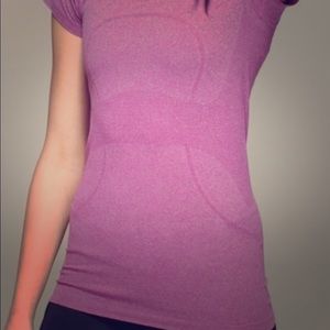 Lululemon tech T-shirt size 4